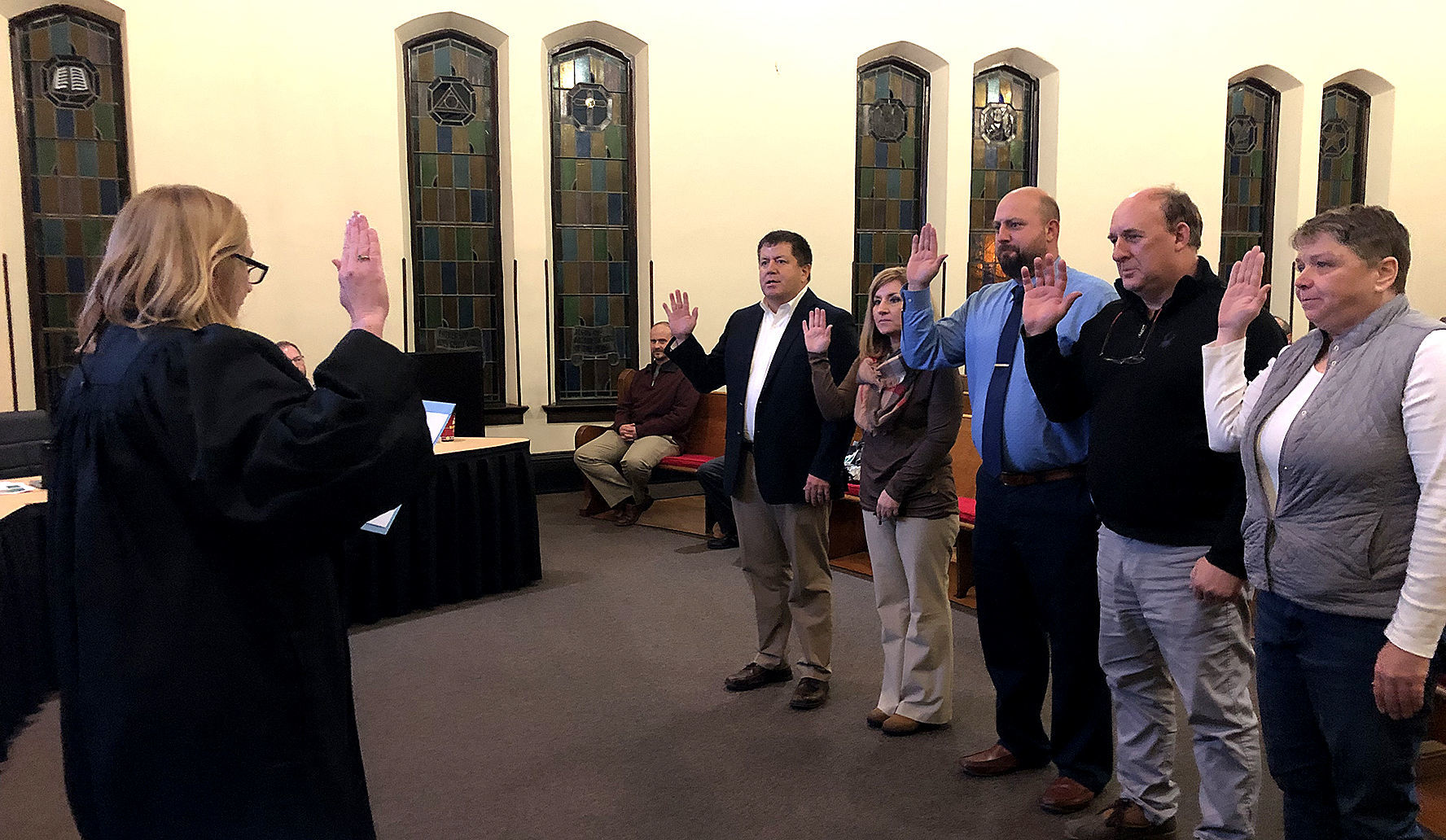 Athens School Board welcomes new, returning members